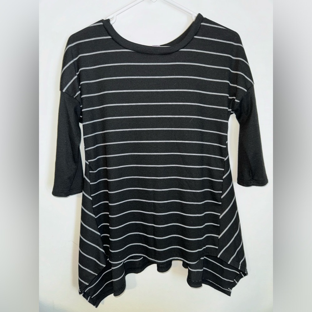 Striped lightweight sweater